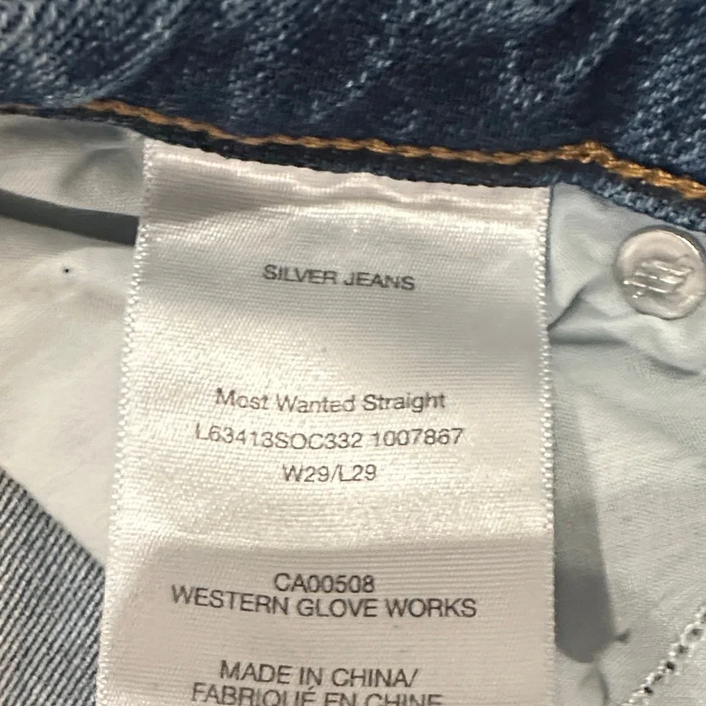 Silver Jeans Women's Most Wanted Straight Leg in Classic Blue - Picture 3 of 10